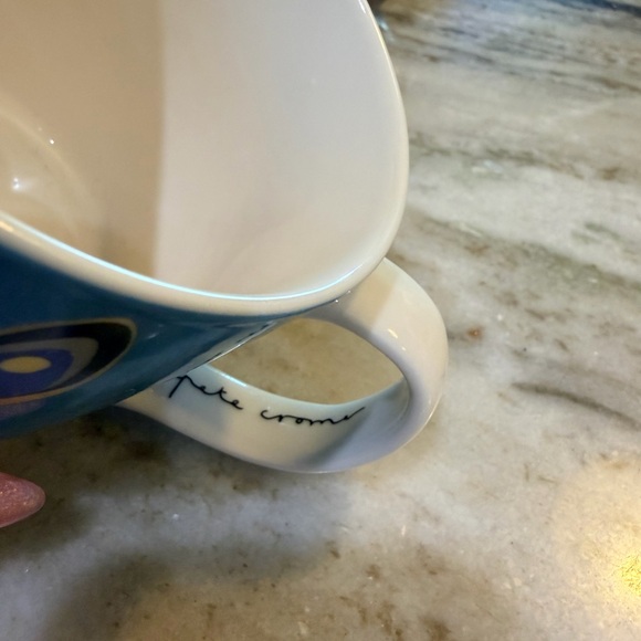 MAXWELL & WiLILLIAMS 12oz Australia Kangaroo Blue Porcelain Mug by PETE CROMER - Picture 5 of 7